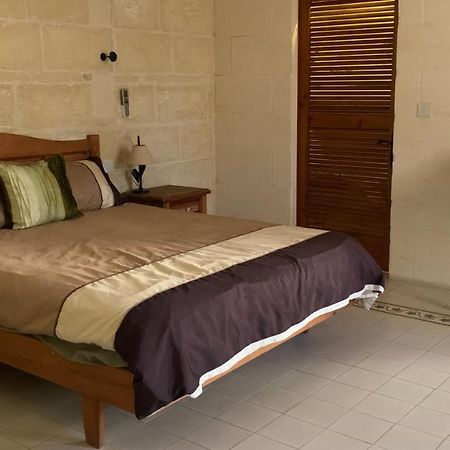 Manuel'S Farmhouse Villa Kerċem Exterior foto